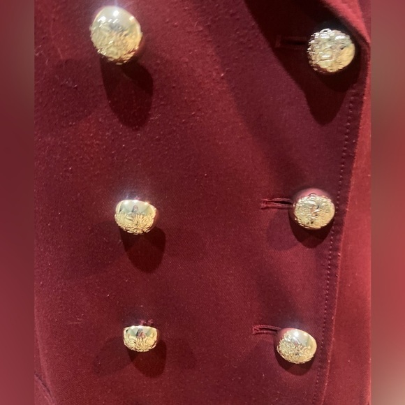 Vince Camuto double breasted coat gold tone logo buttons lined merlot large - Picture 6 of 12